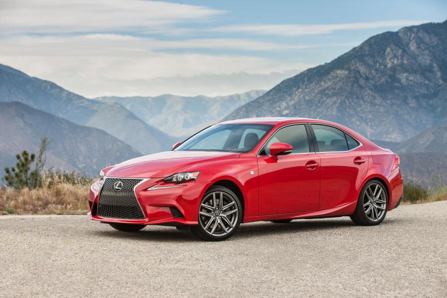  Lexus IS200t F-Sport 2015 года  (фото 37 из 52)